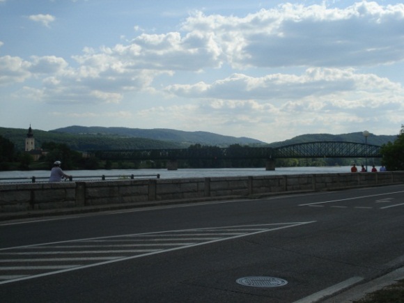 Híd Mauternnél